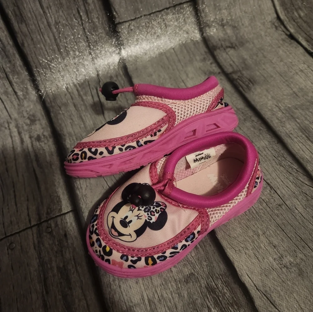 Minnie Mouse Slip On Water Shoes‎